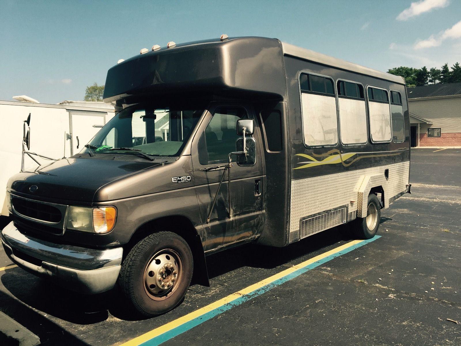 custom 12 passenger van