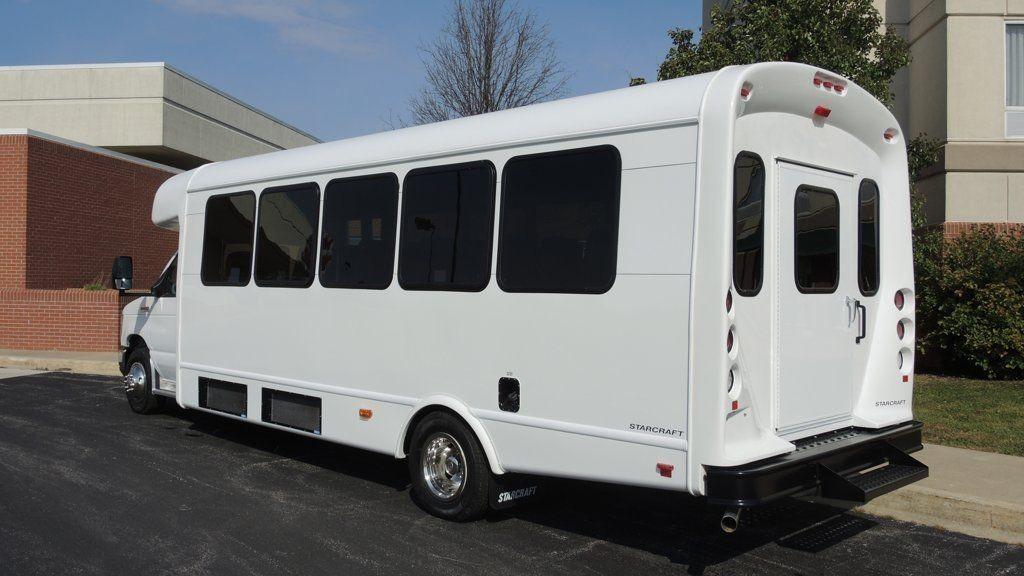 2016 Ford Starcraft 28 Passenger Bus