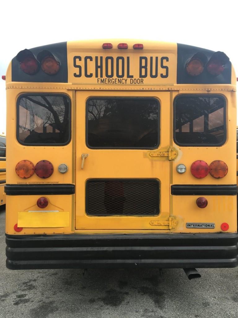 2001 International FE School Bus