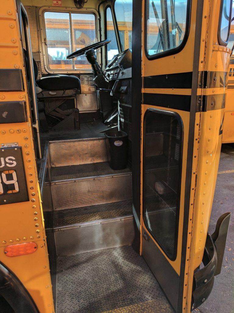 1989 Crown School Bus 78 passenger