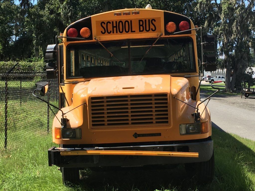 2000 International School bus