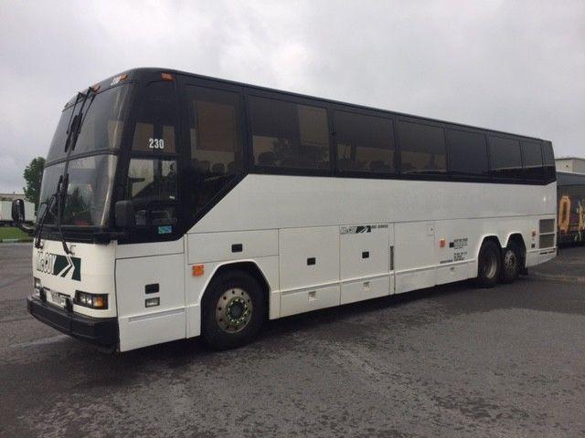 1997 Prevost H3-41 motor coach bus with 48 passenger seats