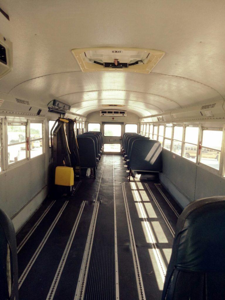 2002 FE Amtran Schoolbus with A/C. Dt466 Motor.