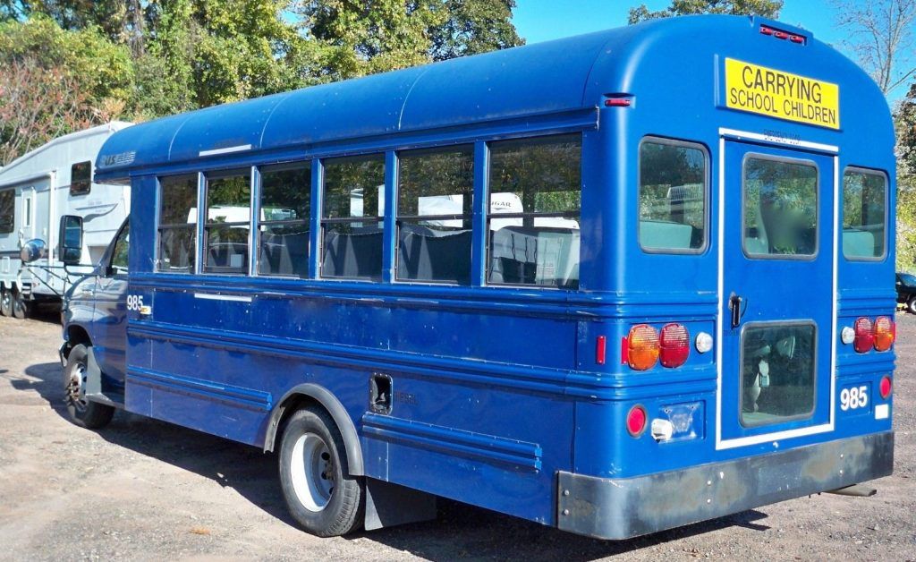 FORD E450 24 Passenger School BUS – DRIVES GREAT