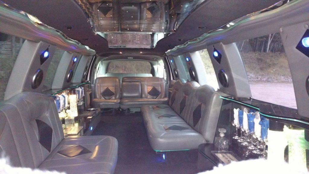 AMAZING 2002 Ford Excursion Stretch Limousine