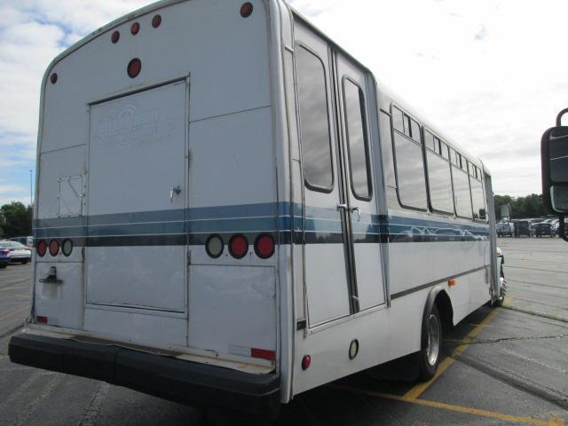 2007 International Shuttle bus