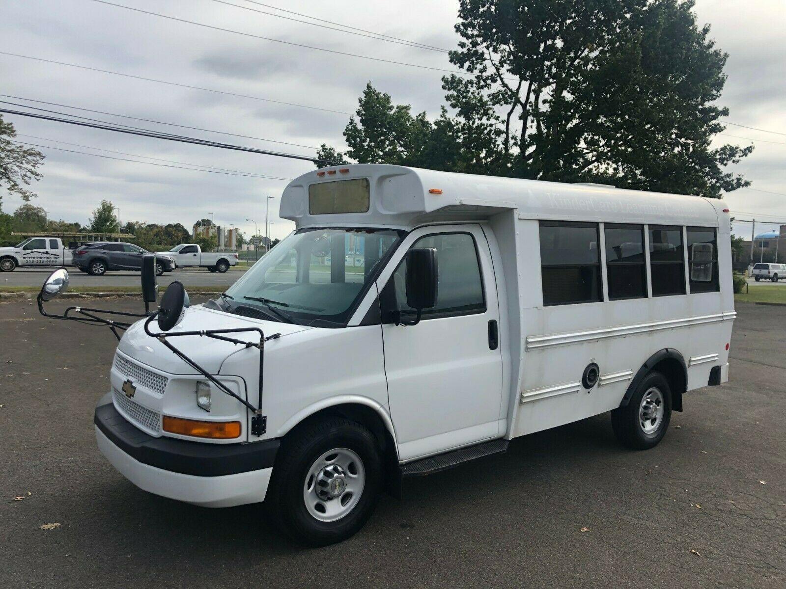 2012 Chevrolet Express Cutaway 10 Passenger School Bus @ Buses for sale