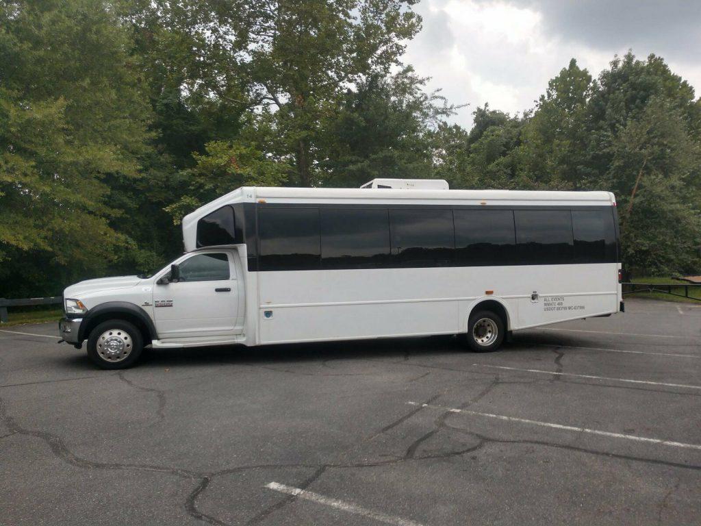 2013 Dodge Ram 5500 Charter bus, Church bus, Tour bus