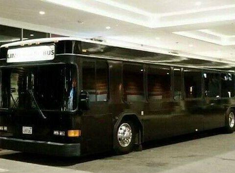 Beautiful 40 Passenger 2000 Gillig Limo / Party Bus for Sale for sale