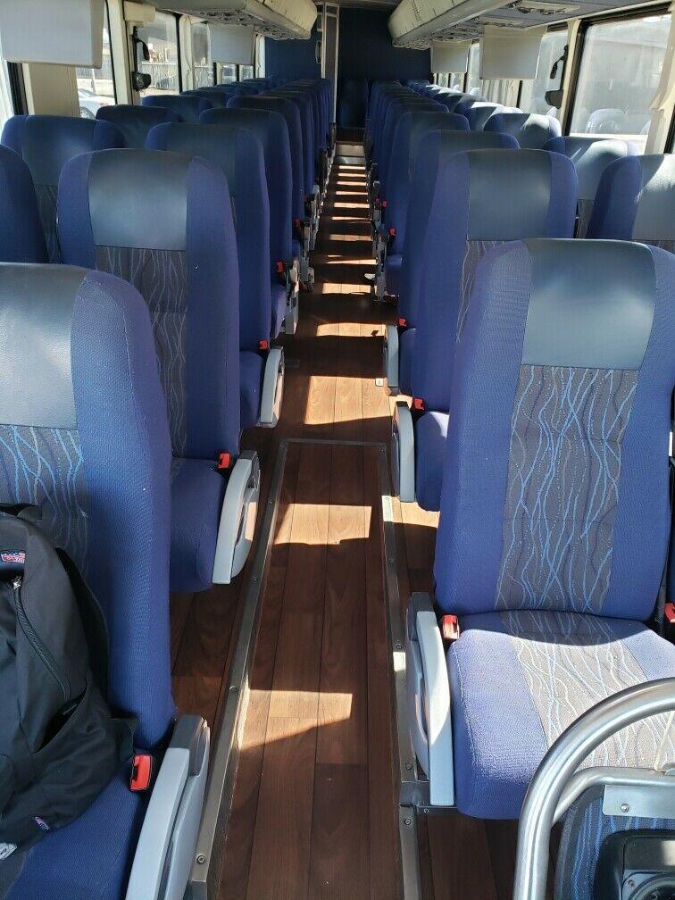 2008 MCI D4505 (55 Passenger) Coach Bus