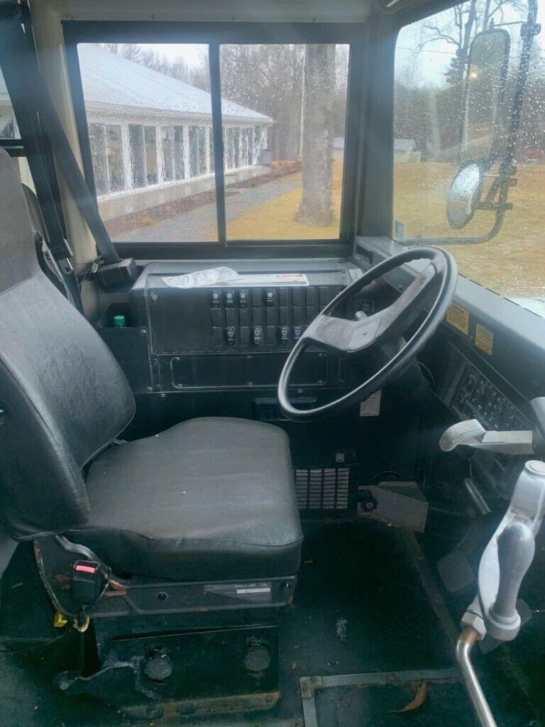 1998 International 3800 School Bus, 24 passenger