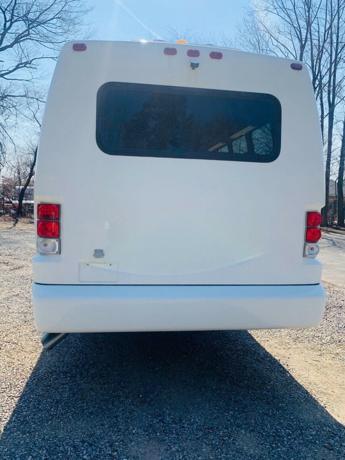 2011 International 4300 Krystal Coach 28 Passenger Tour Bus, ONLY 5K