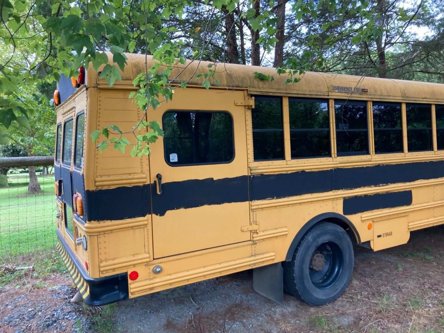 2006 International Freightliner Thomas Built FS65 school bus for sale