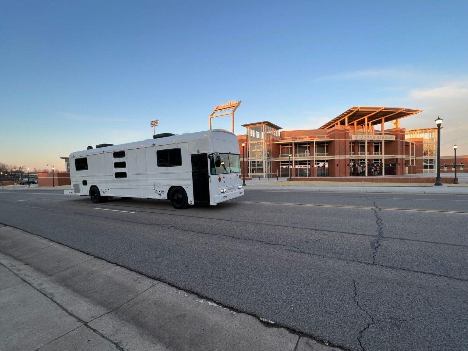 2009 Bluebird All American Diesel Pusher Schoolie Skoolie Bus ...