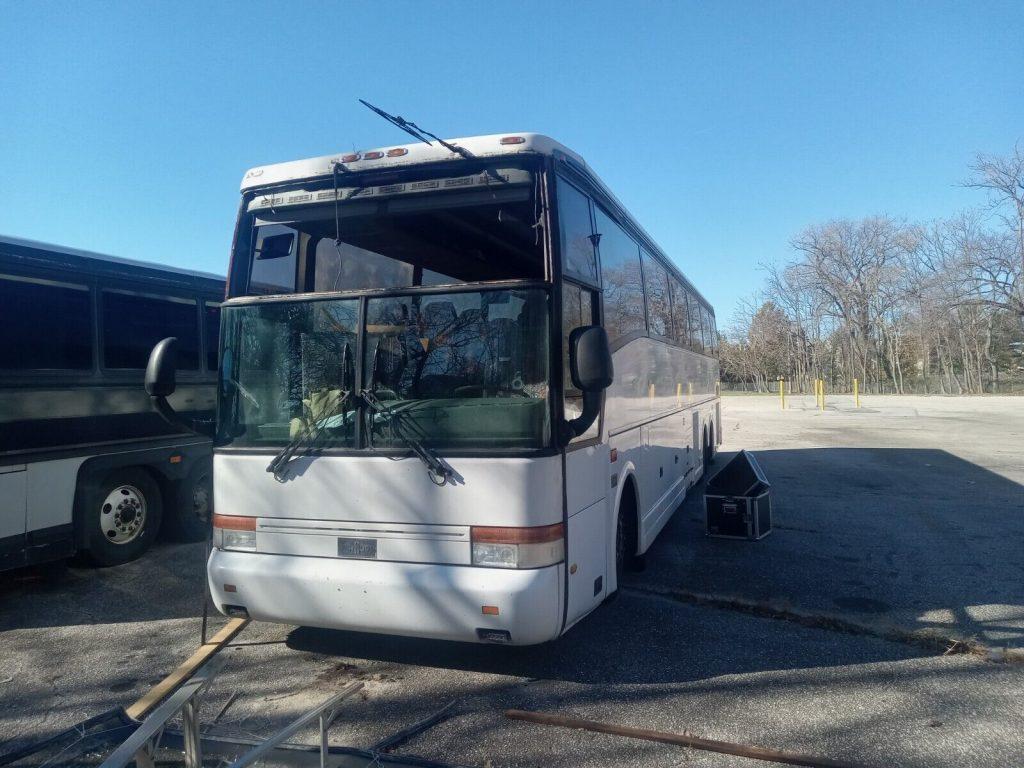 2001 Van Hool T2100 Coach Bus