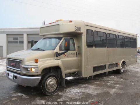 2006 GMC C5 30 Passenger Van Bus Wheelchair Lift V-8 6.6L Diesel for sale