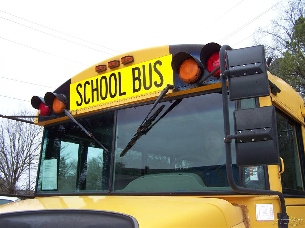 2005 School Bus Turbo Diesel 6-Cyl