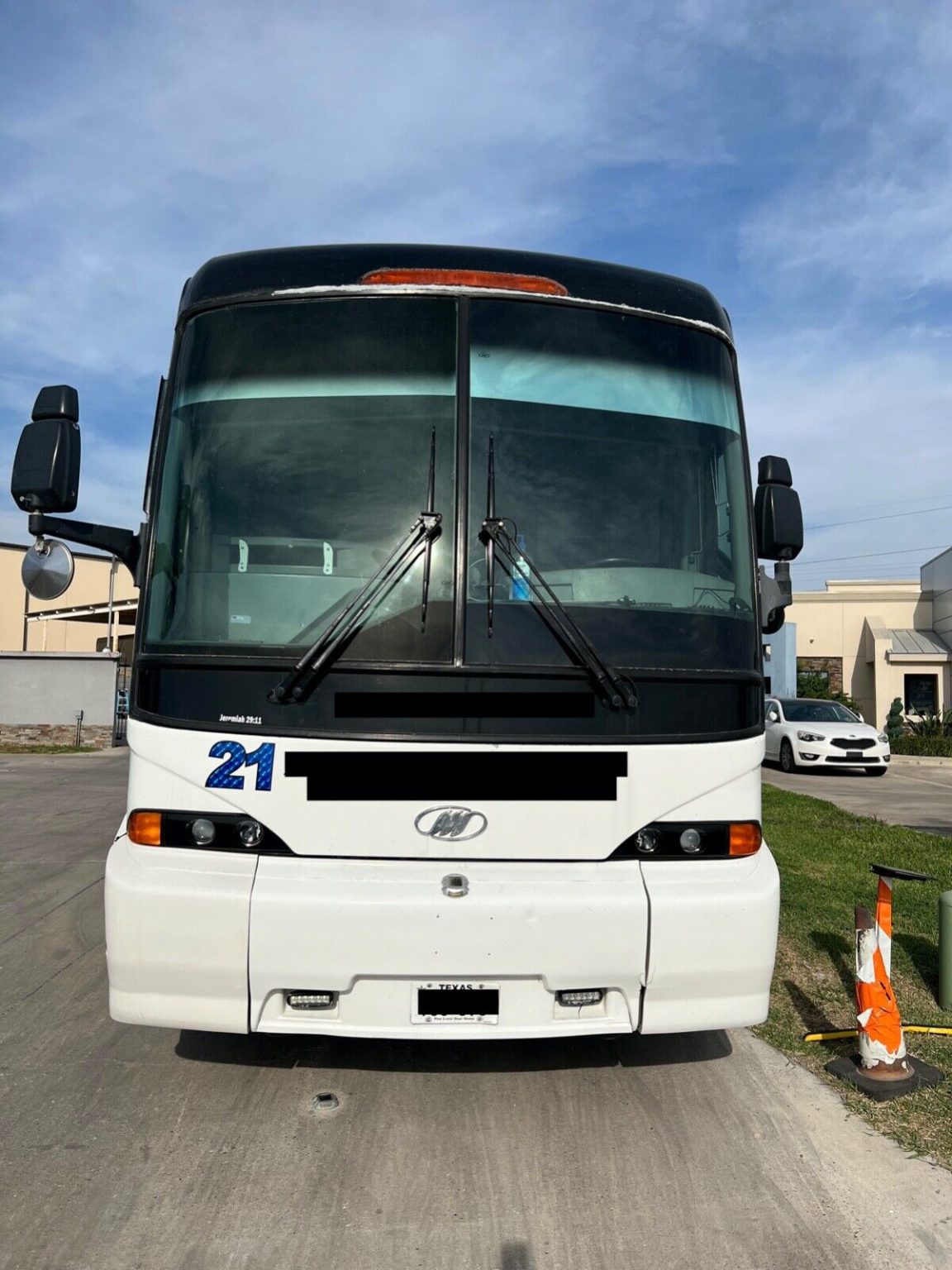 2009 MCI J4500 Charter Bus for sale