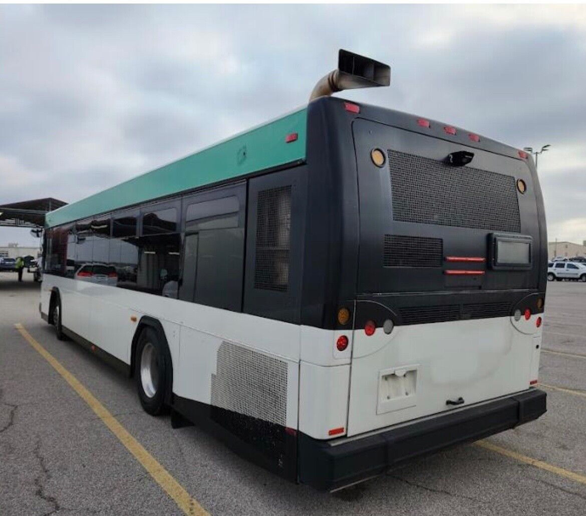 2010 Gillig Bus city Transit Shuttle used Buses Cummins Diesel for sale