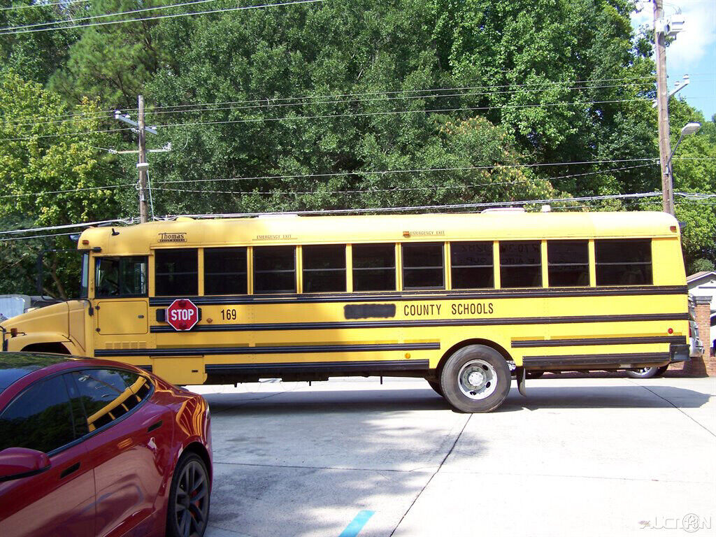 2005 43 Passenger Solid Southern School Bus Mercedes Turbo Diesel