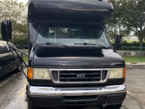 Used Black 2007 Ford E450 Shuttle Bus &#8211; Good Working Condition for sale