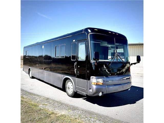 1997 Newmar Custom Sleeper Motorcoach Conversion