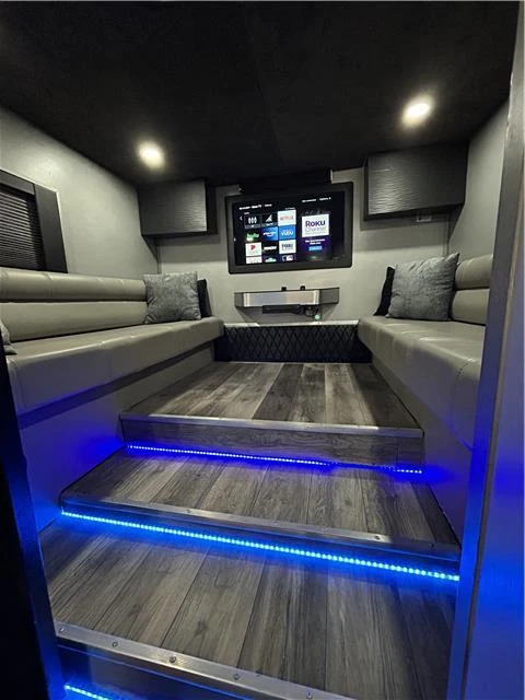 1997 Newmar Custom Sleeper Motorcoach Conversion