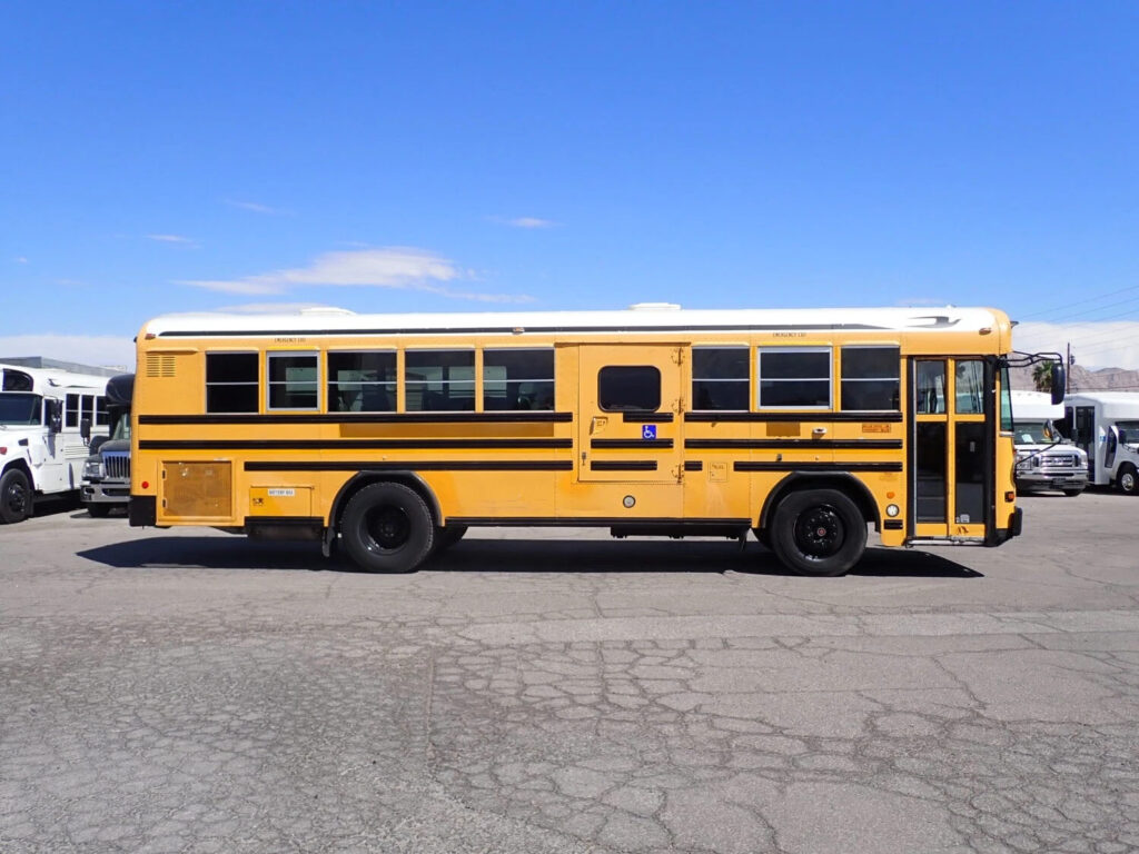 2007 Blue Bird All American CAT C7