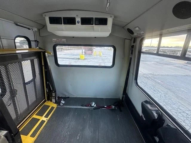 2013 Ford E 350 – 15 Pax ADA Shuttle -bus # 18-011	– in Dallas TX –	144 K GAS