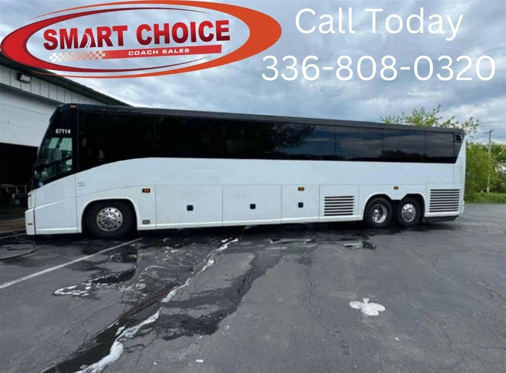2015 MCI J4500