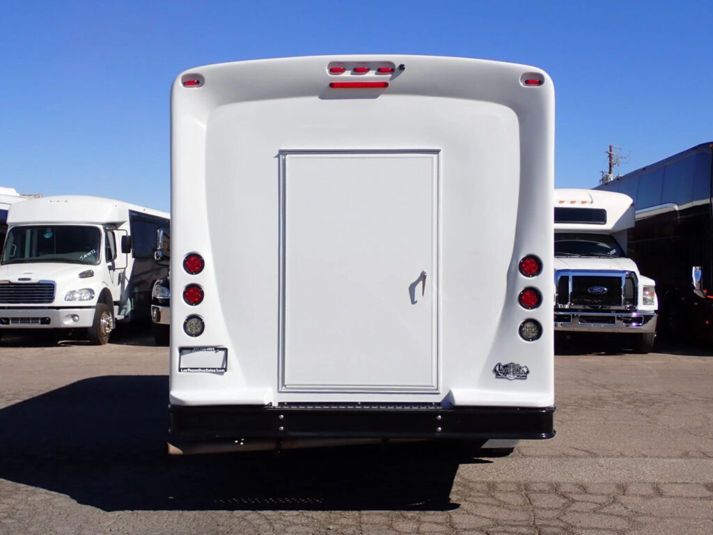 2023 Starcraft Allstar 7.3 Liter V-8 “godzilla”